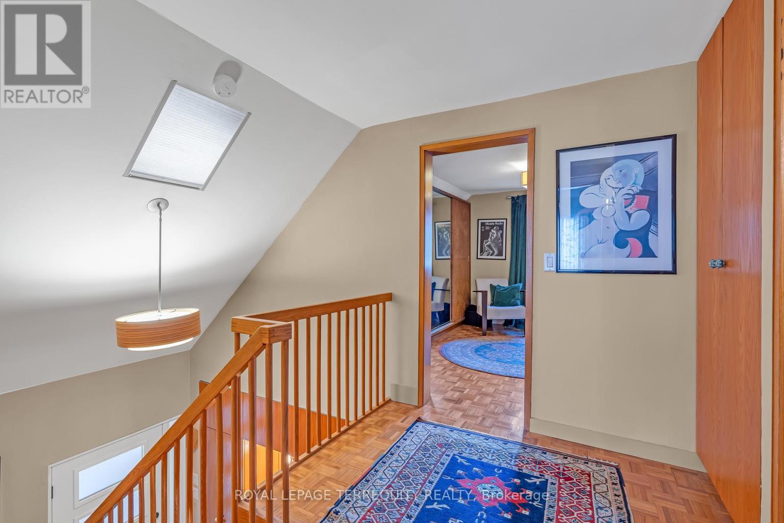 61 Parkchester Road, Toronto, Ontario  M6M 2S1 - Photo 16 - W12481019