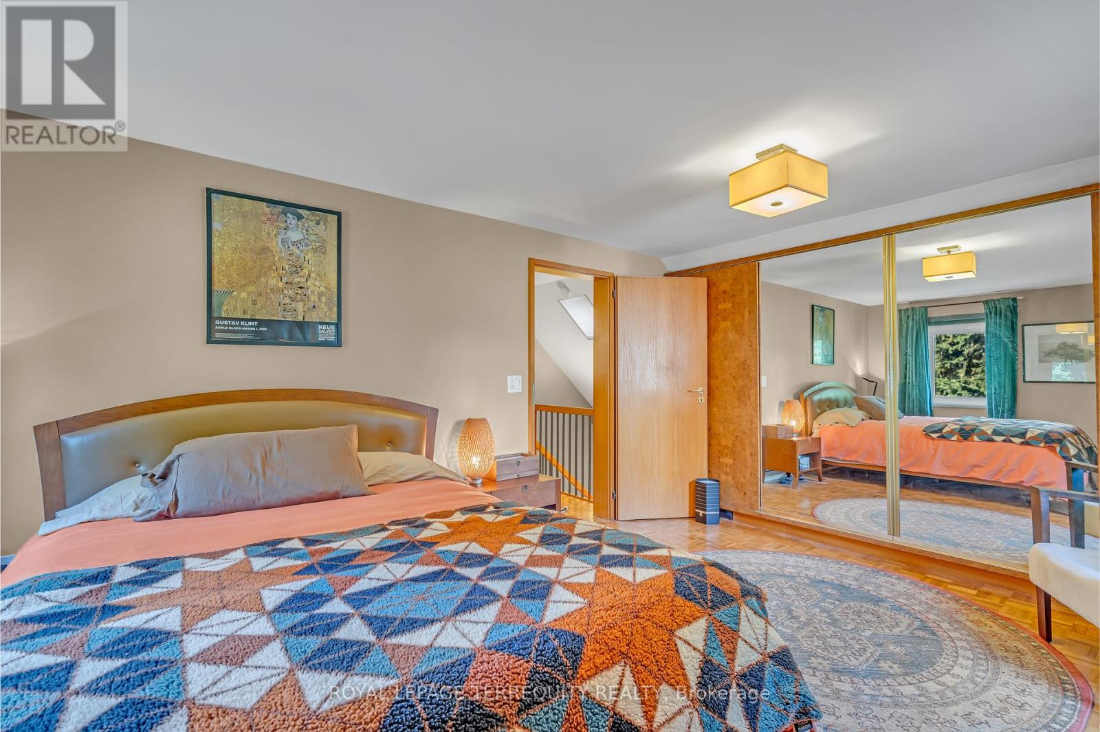 61 Parkchester Road, Toronto, Ontario  M6M 2S1 - Photo 19 - W12481019