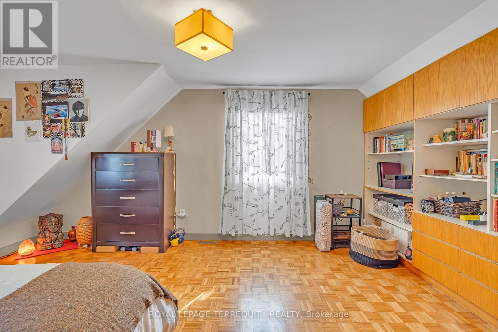 61 Parkchester Road, Toronto, Ontario  M6M 2S1 - Photo 21 - W12481019