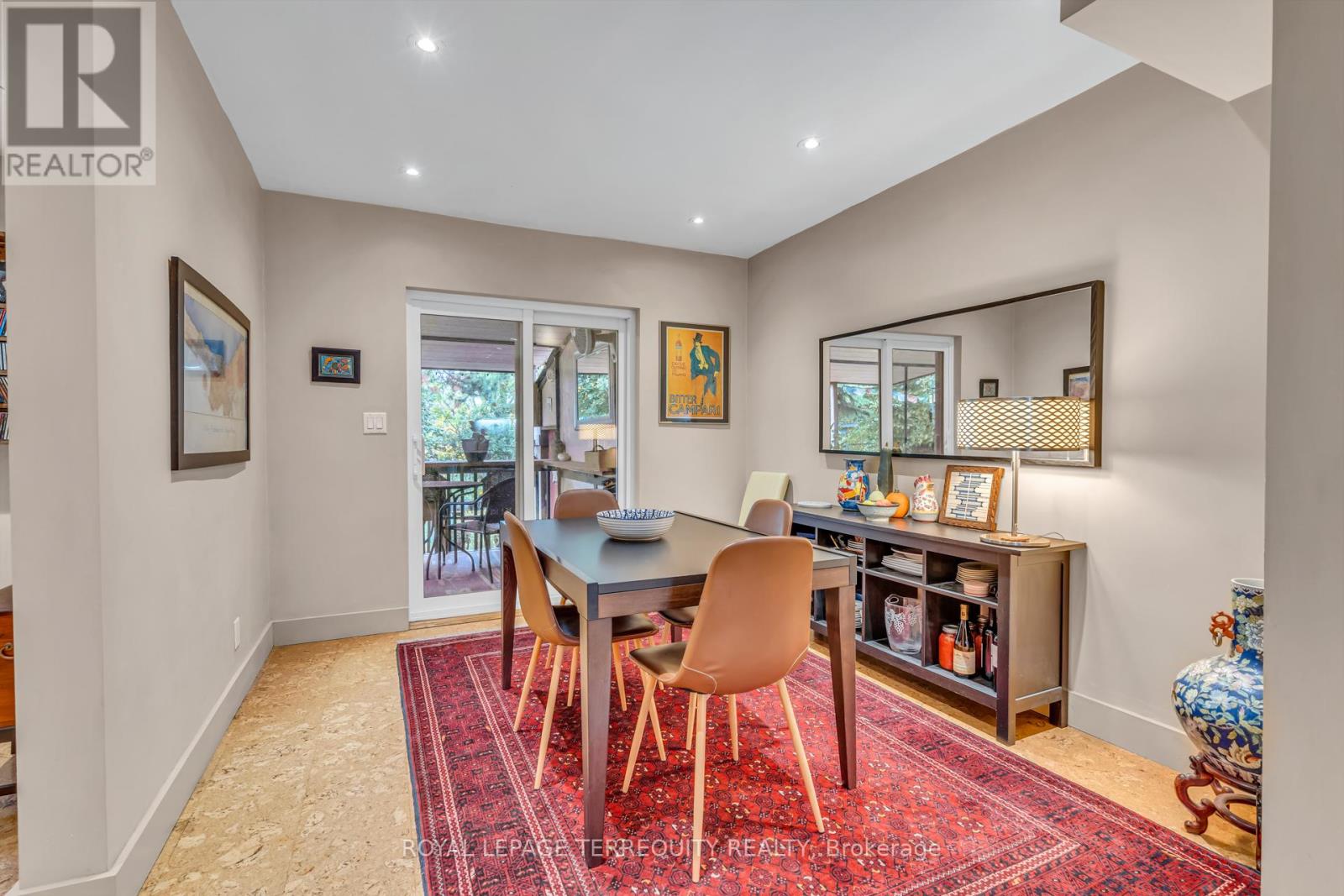 61 Parkchester Road, Toronto, Ontario  M6M 2S1 - Photo 9 - W12481019