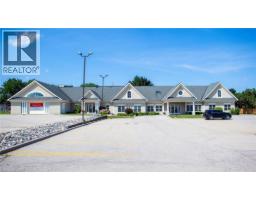 617 KING Street N, waterloo, Ontario