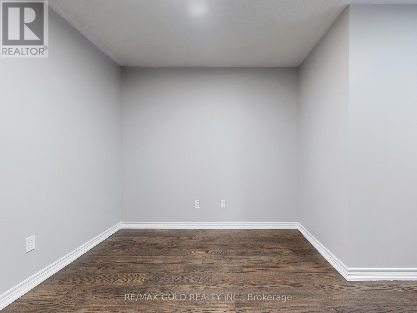 53 Muzzo Drive, Brampton, Ontario  L6R 3W9 - Photo 21 - W12481031