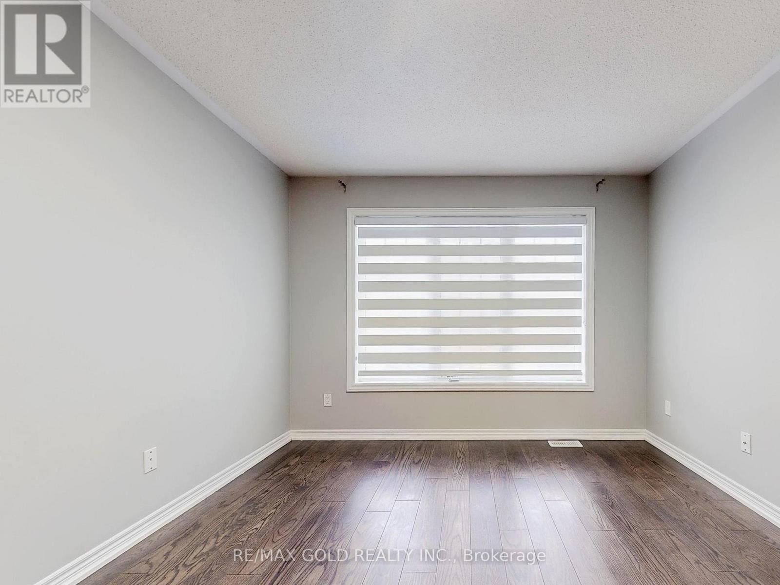 53 Muzzo Drive, Brampton, Ontario  L6R 3W9 - Photo 23 - W12481031