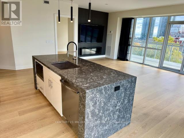 807 - 2025 Maria Street, Burlington, Ontario  L7R 2M5 - Photo 17 - W12481034