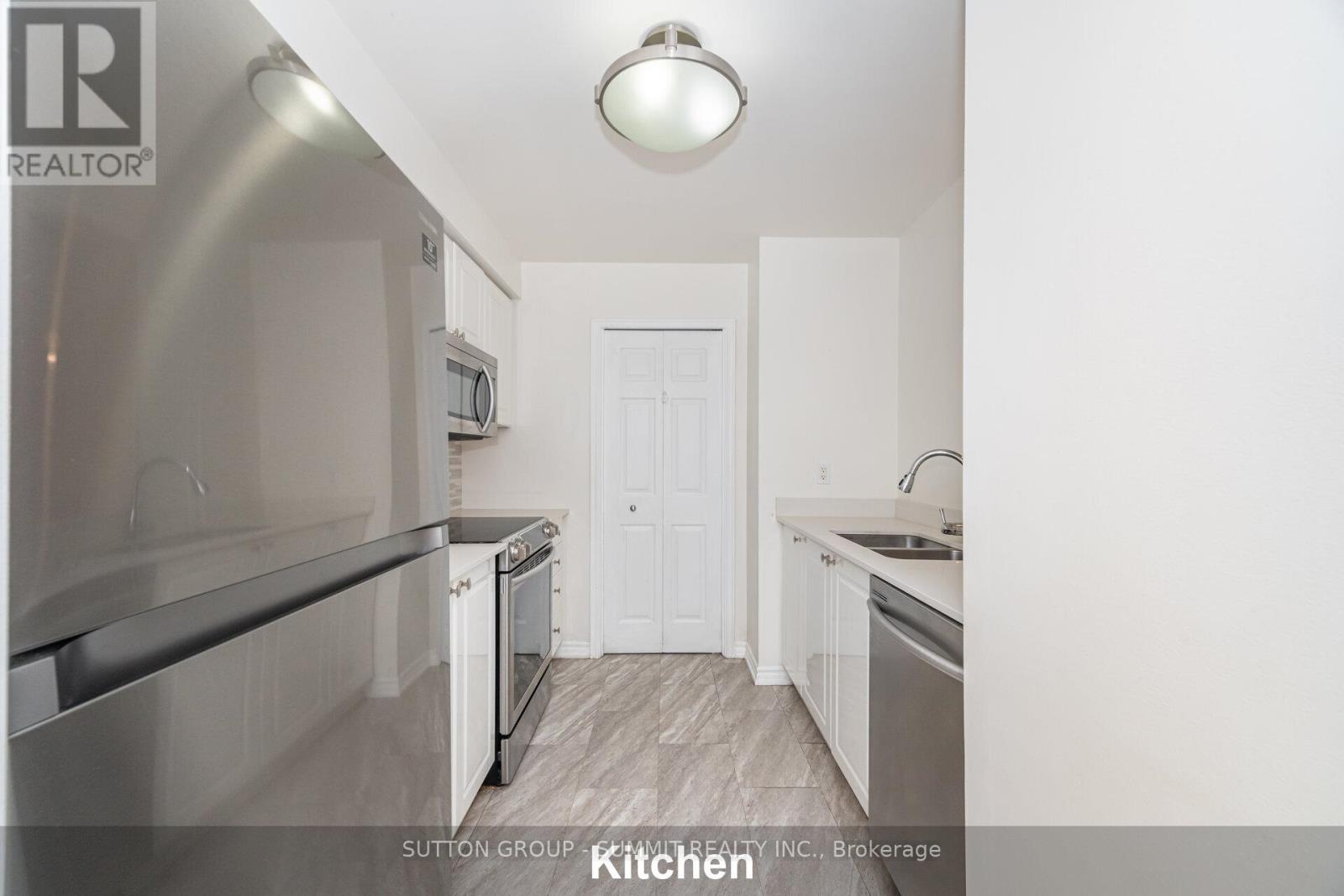 207 - 2300 Parkhaven Boulevard, Oakville, Ontario  L6H 6V9 - Photo 13 - W12481035