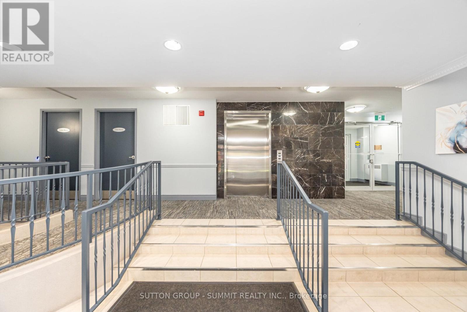 207 - 2300 Parkhaven Boulevard, Oakville, Ontario  L6H 6V9 - Photo 26 - W12481035