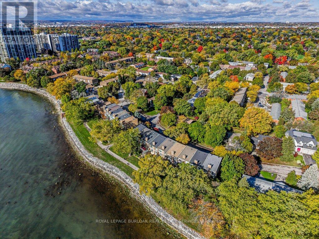 2063 Waters Edge Drive, Oakville, Ontario  L6L 1A3 - Photo 35 - W12481050