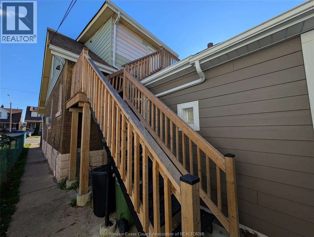 1739 Parent Avenue, Windsor, Ontario  N8X 4J9 - Photo 2 - 25027136
