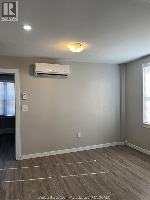 1739 Parent Avenue, Windsor, Ontario  N8X 4J9 - Photo 6 - 25027136