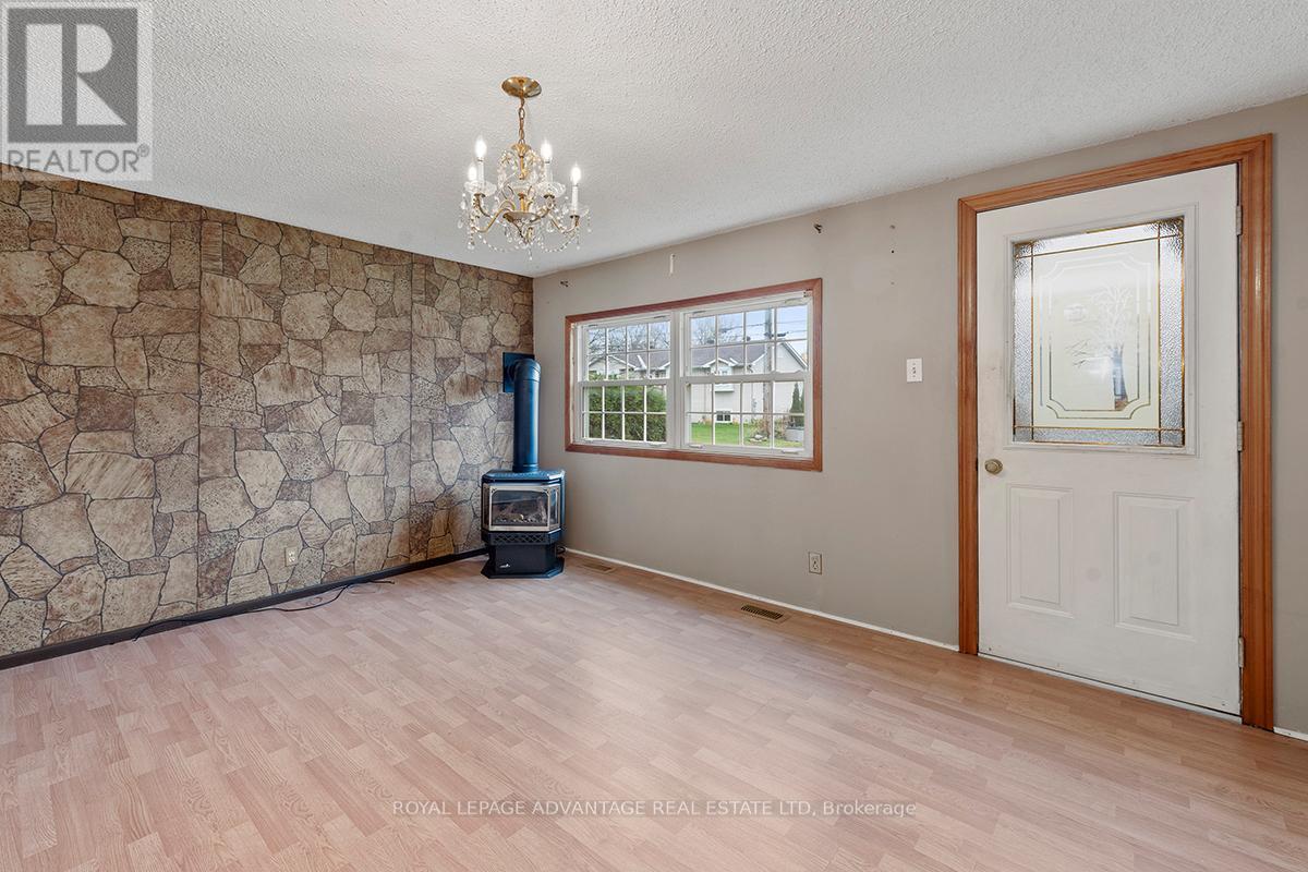 25 Brock Street N, Perth, Ontario  K7H 1Y9 - Photo 13 - X12481070