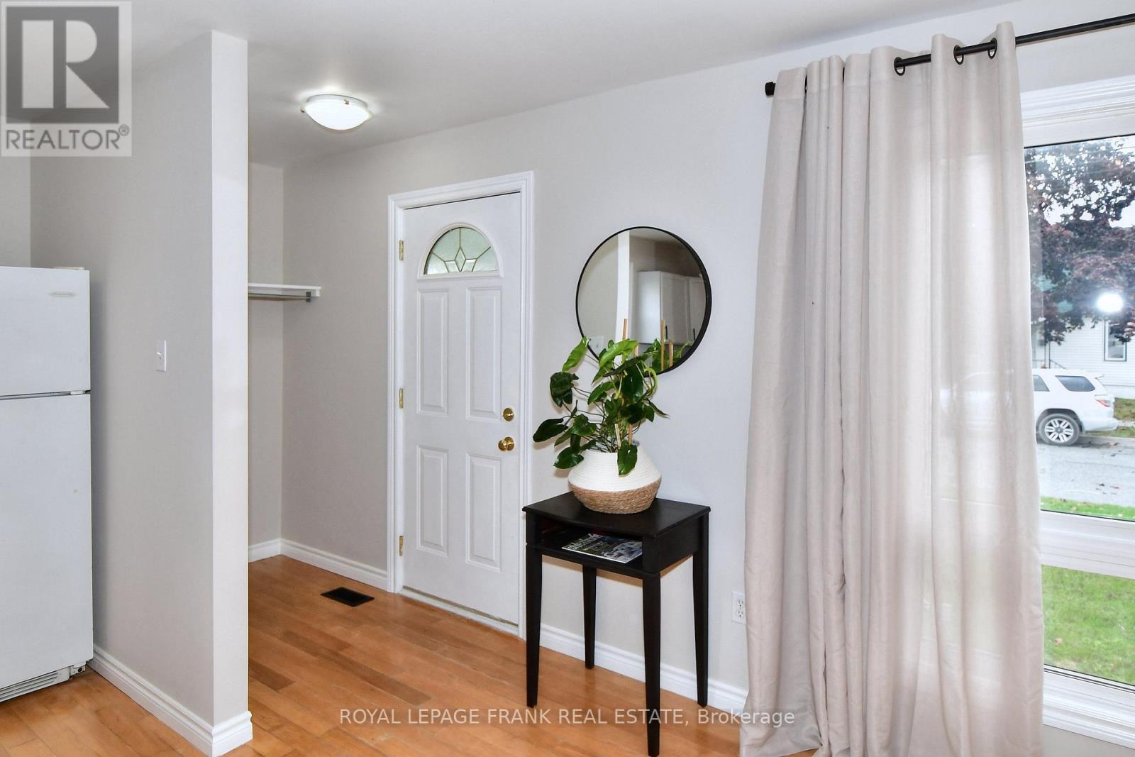 475 Brioux Avenue, Peterborough, Ontario  K9J 4G6 - Photo 4 - X12481112