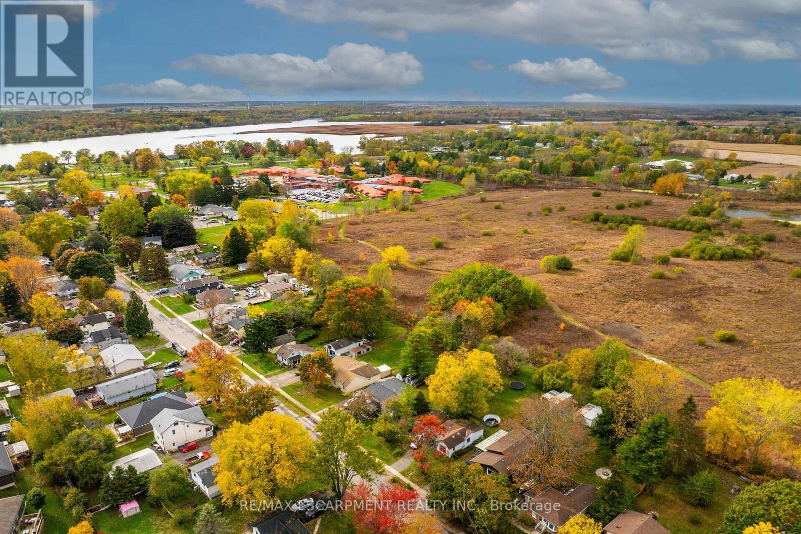 436 West Street, Haldimand, Ontario  N1A 2V3 - Photo 50 - X12481029