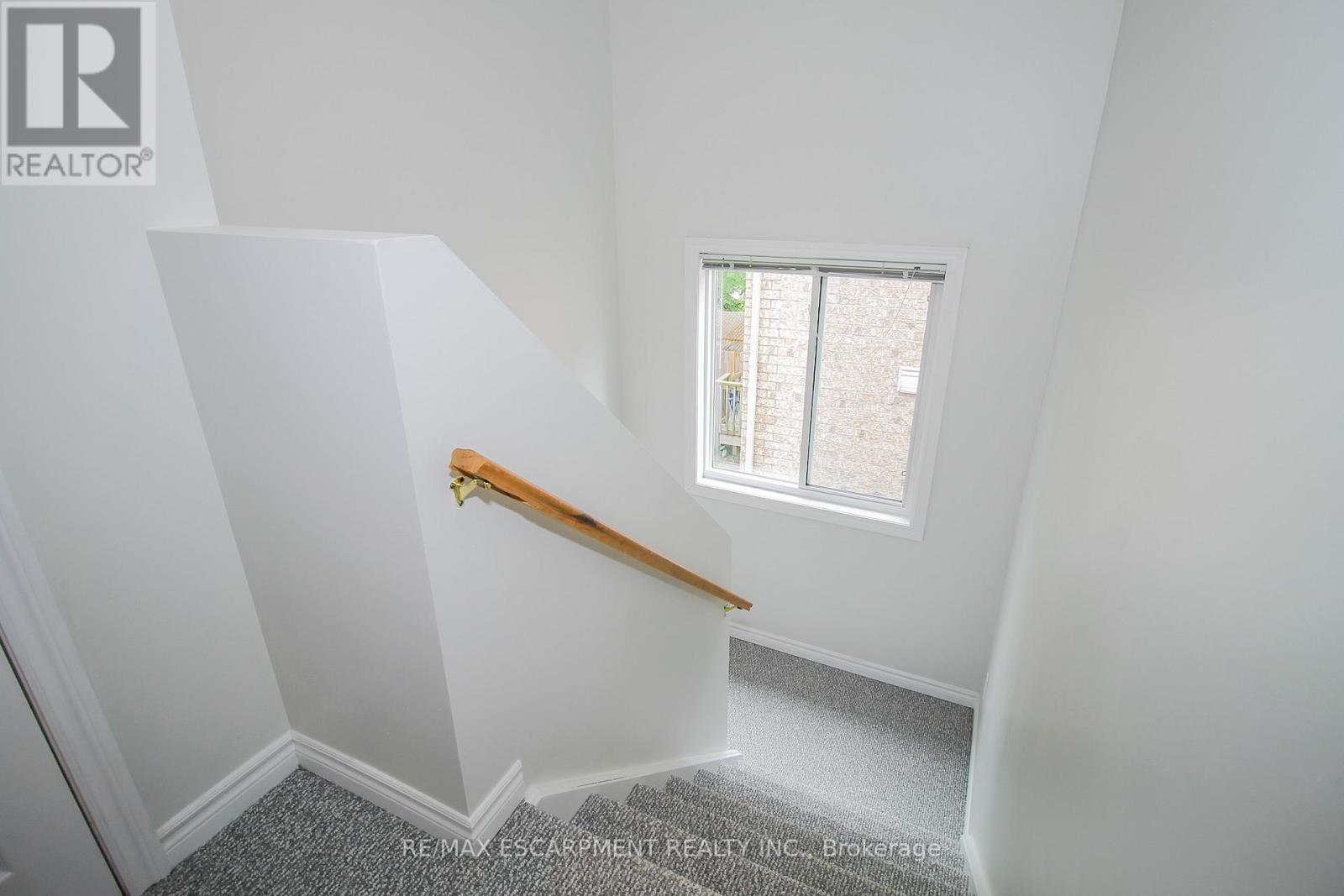 27b Walnut Street, St. Catharines, Ontario  L2T 1H6 - Photo 24 - X12481040