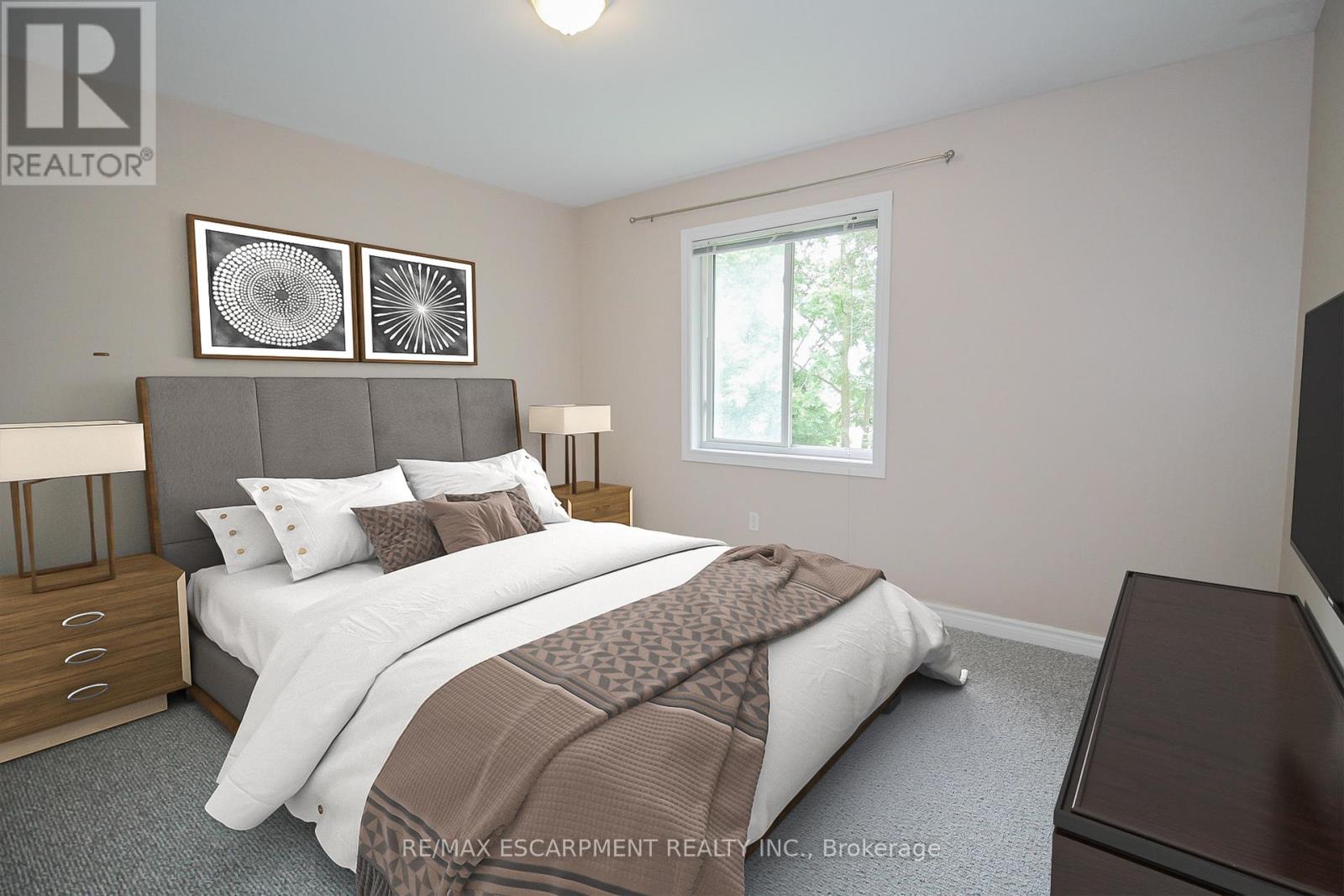 27b Walnut Street, St. Catharines, Ontario  L2T 1H6 - Photo 34 - X12481040