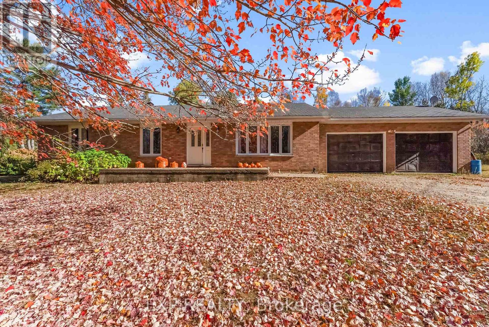 91 HILLCREST AVENUE, Killaloe, Ontario