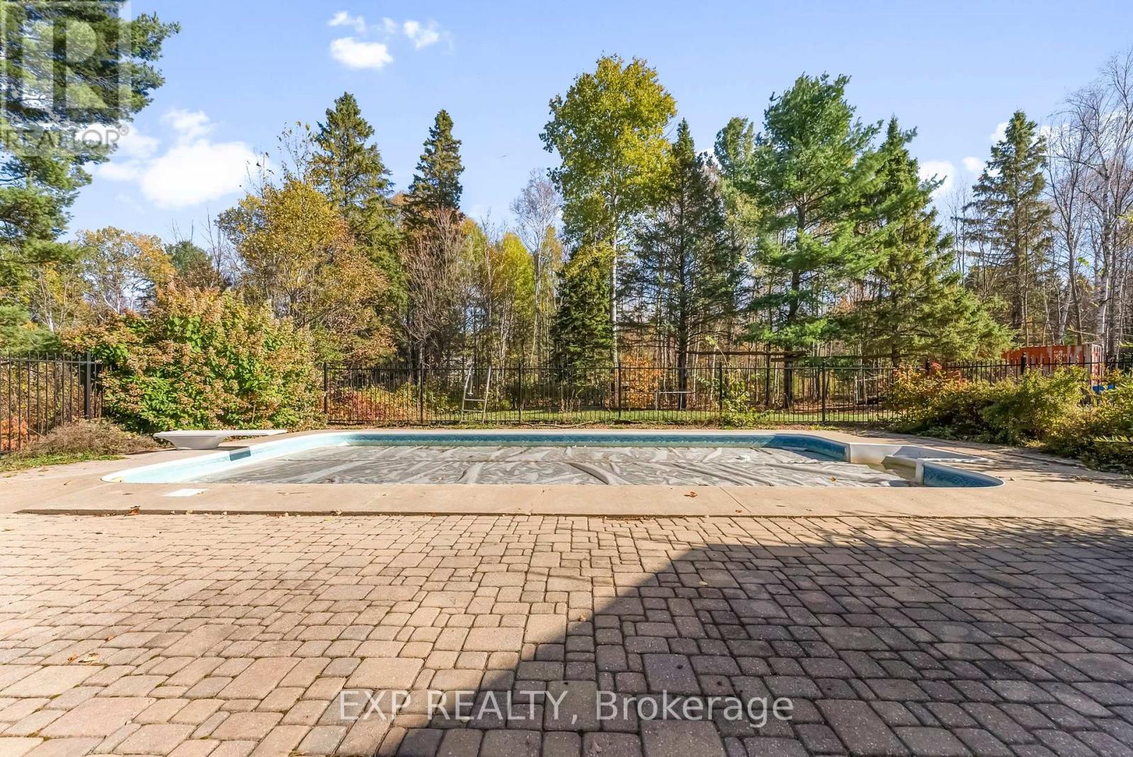 91 Hillcrest Avenue, Killaloe, Ontario  K0J 2N0 - Photo 23 - X12481121