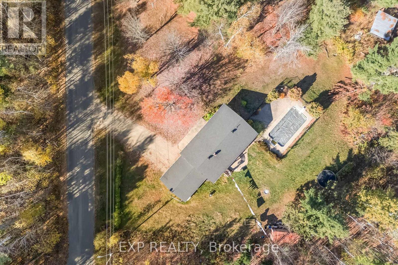 91 Hillcrest Avenue, Killaloe, Ontario  K0J 2N0 - Photo 27 - X12481121