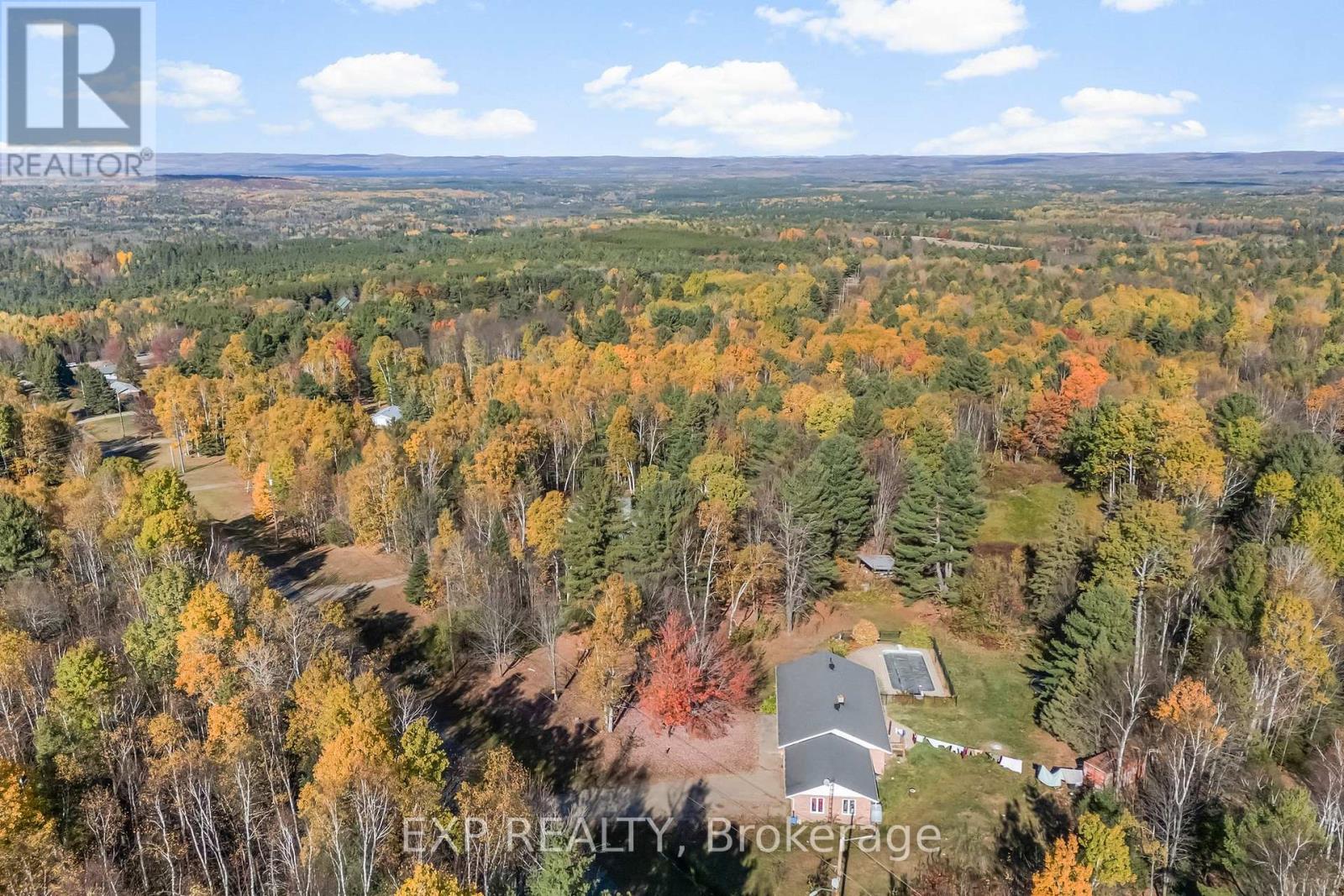 91 Hillcrest Avenue, Killaloe, Ontario  K0J 2N0 - Photo 29 - X12481121