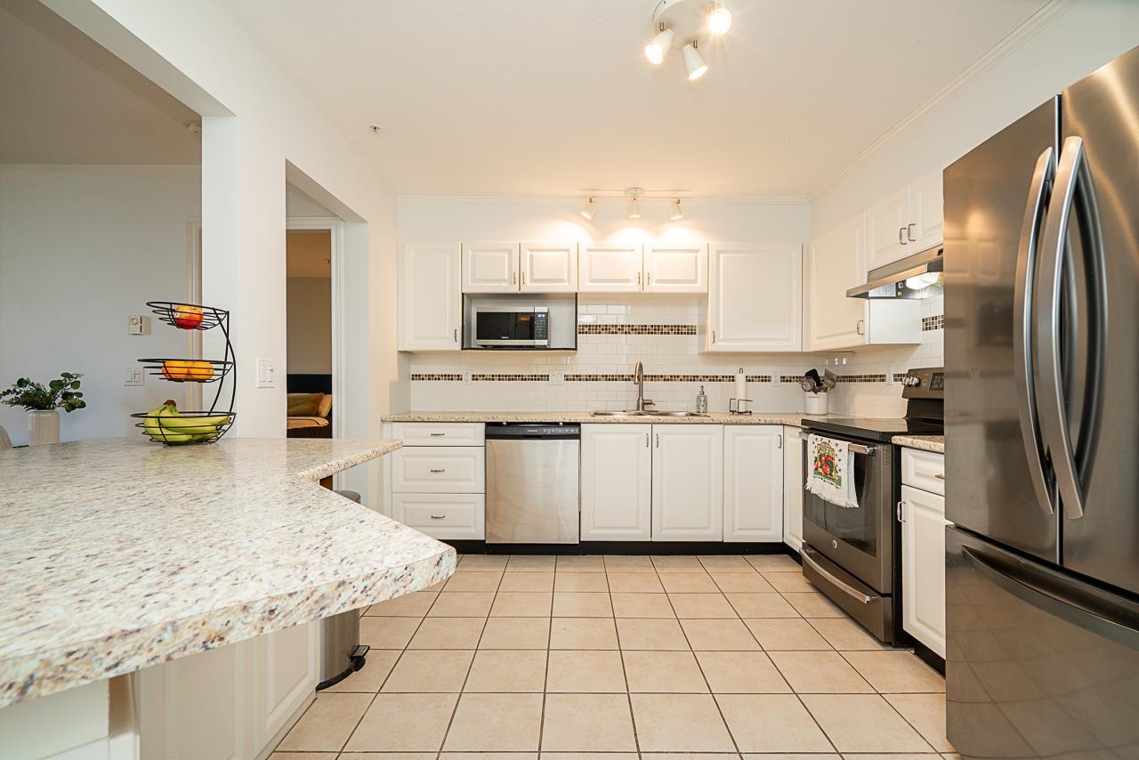 411 10188 155 Street, Surrey, British Columbia V3R 0R6 - Photo 9 - R3058866