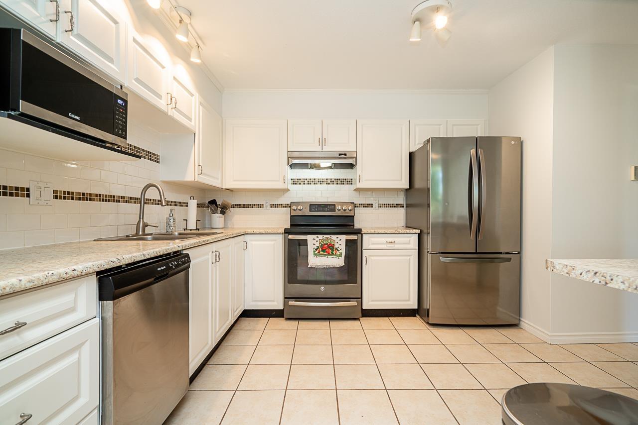 411 10188 155 Street, Surrey, British Columbia V3R 0R6 - Photo 10 - R3058866