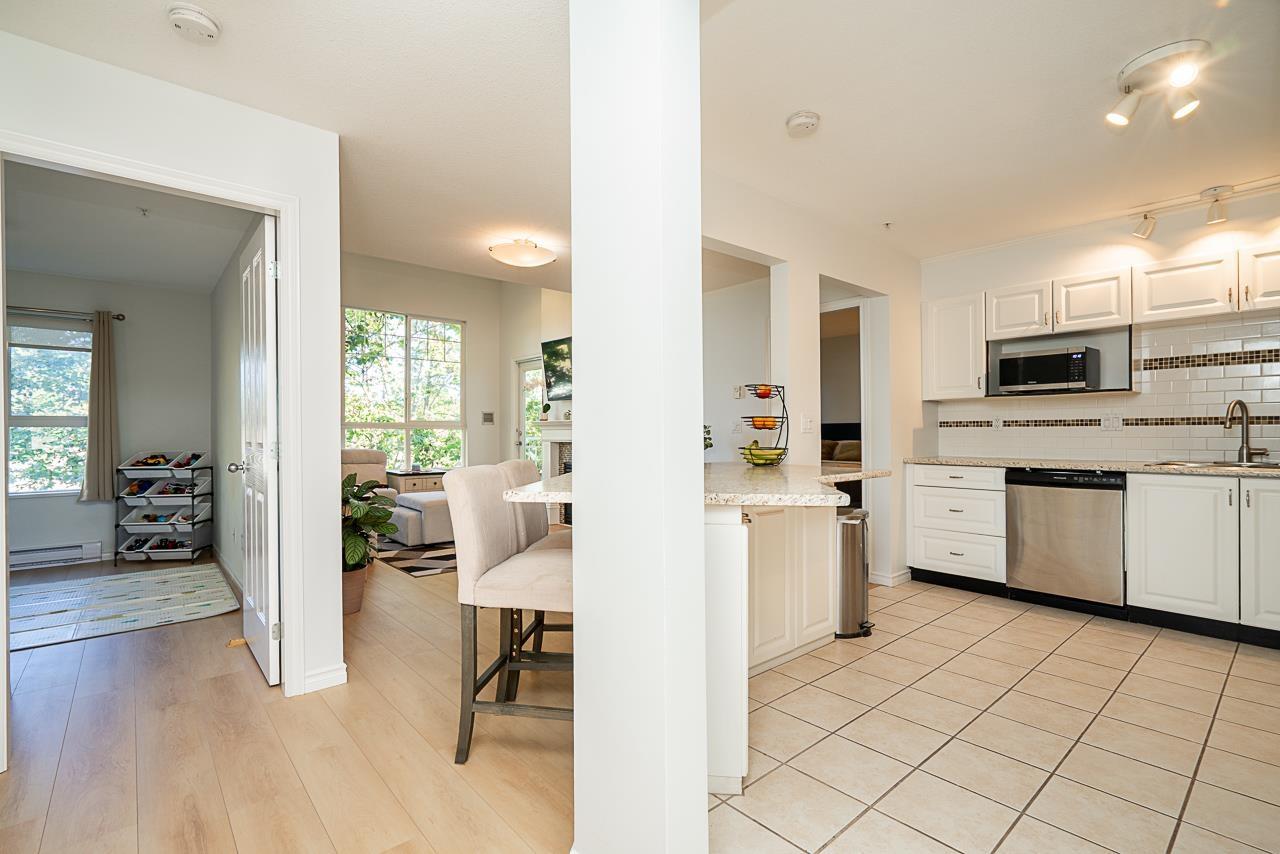 411 10188 155 Street, Surrey, British Columbia V3R 0R6 - Photo 7 - R3058866