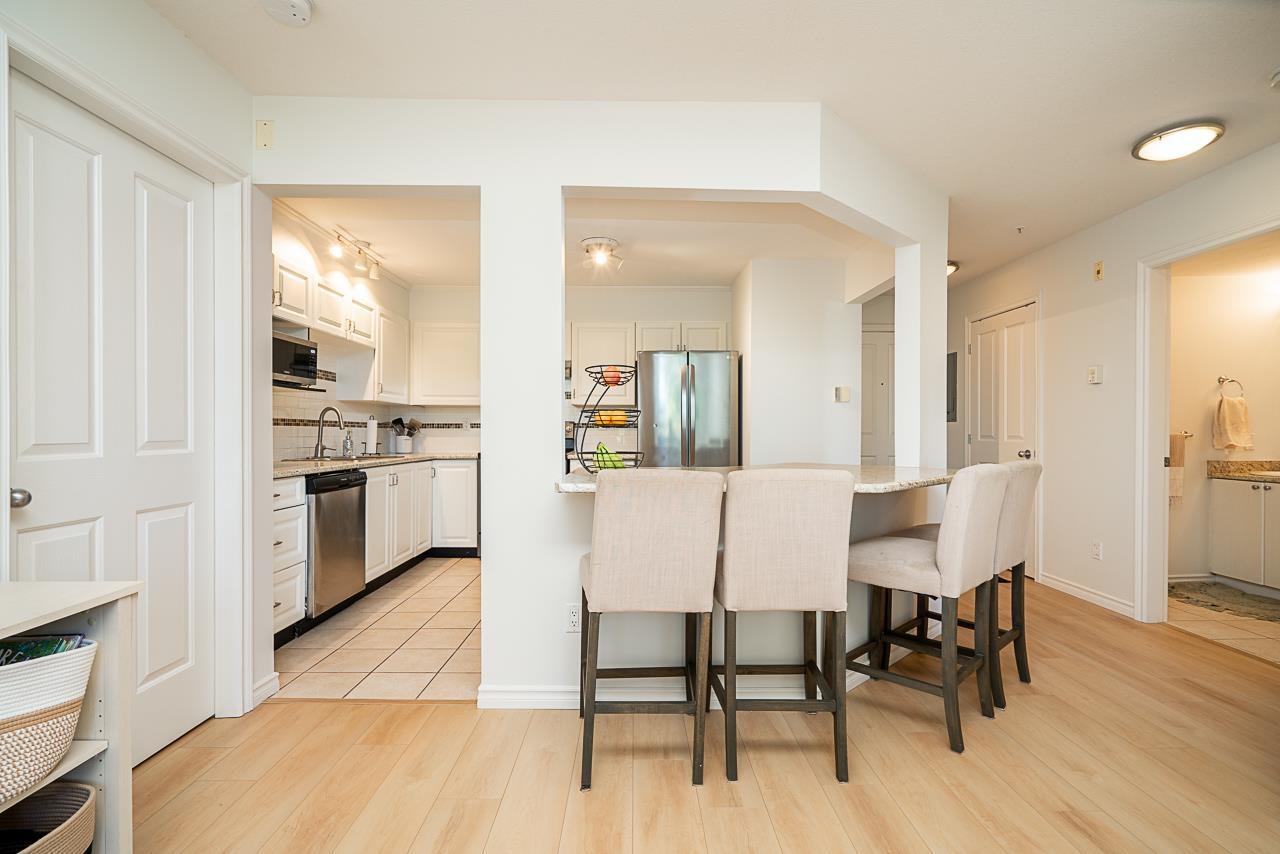 411 10188 155 Street, Surrey, British Columbia V3R 0R6 - Photo 8 - R3058866