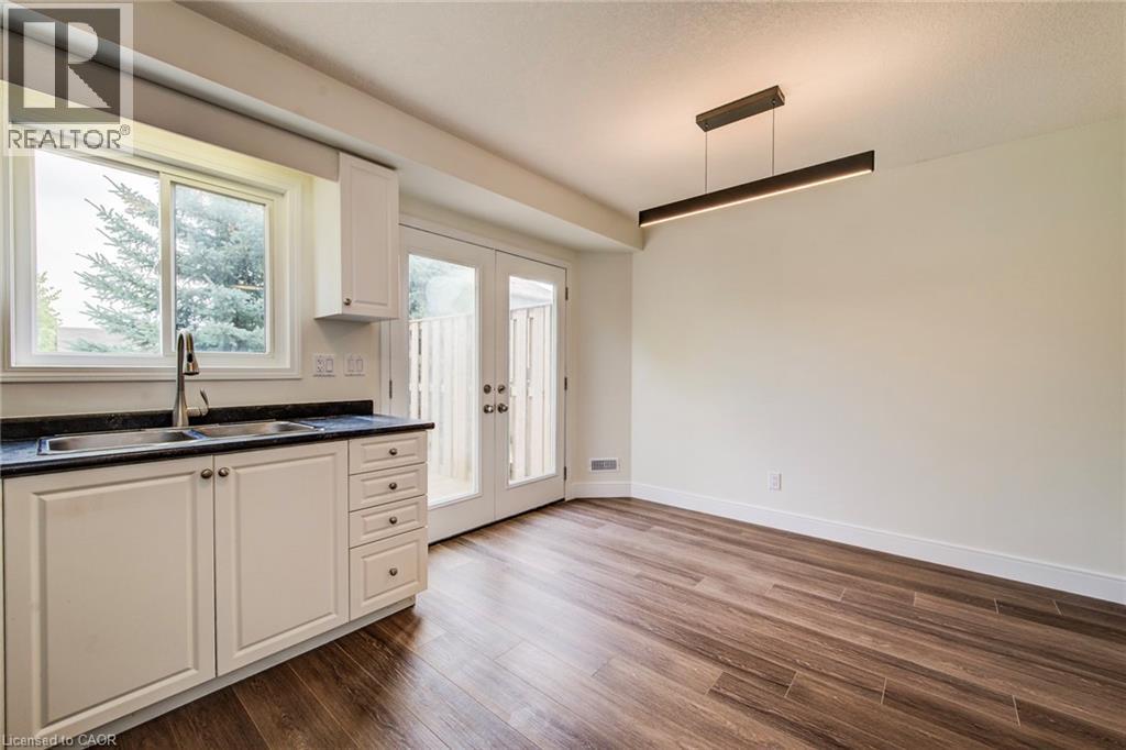 931 Glasgow Street Unit# 35b, Kitchener, Ontario  N2N 0B6 - Photo 20 - 40774093