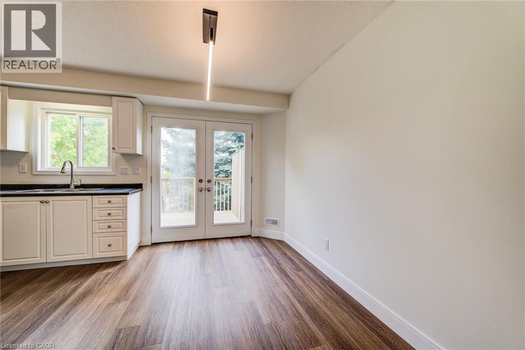 931 Glasgow Street Unit# 35b, Kitchener, Ontario  N2N 0B6 - Photo 13 - 40774093