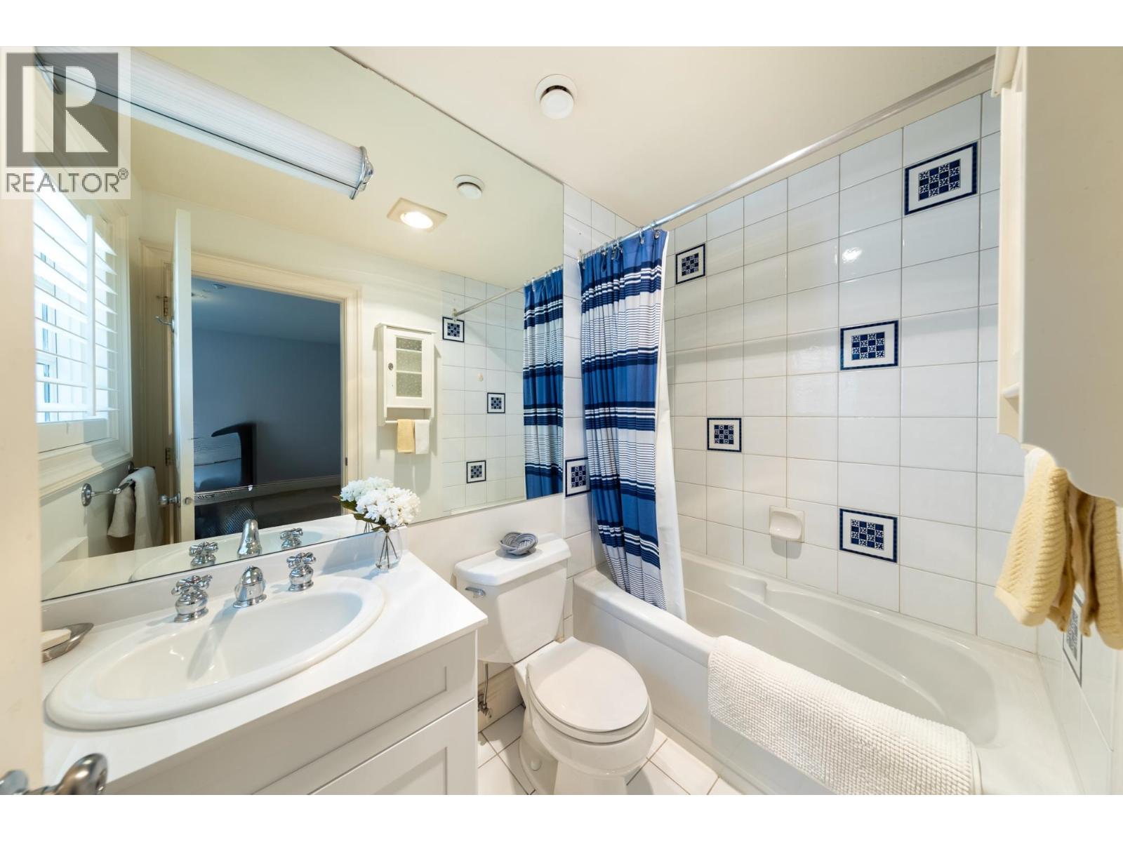448 Gordon Avenue, West Vancouver, British Columbia  V7T 1P3 - Photo 24 - R3060110