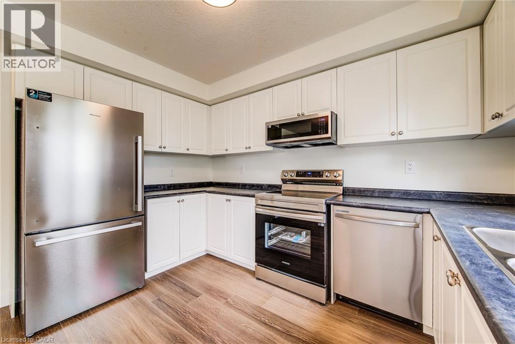 931 Glasgow Street Unit# 35b, Kitchener, Ontario  N2N 0B6 - Photo 8 - 40779043