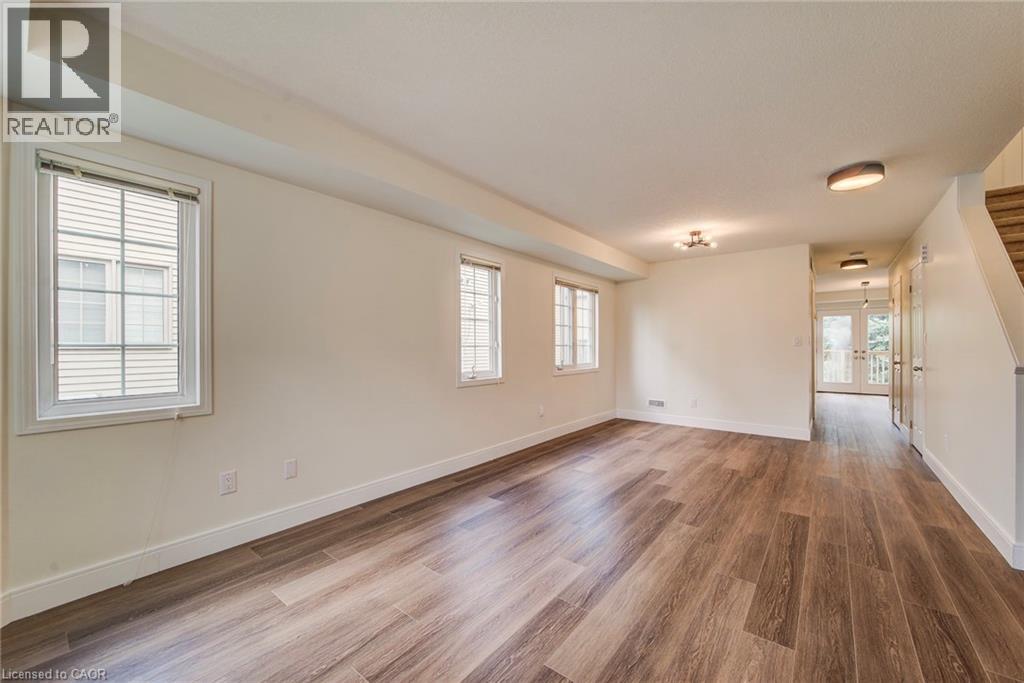 931 Glasgow Street Unit# 35b, Kitchener, Ontario  N2N 0B6 - Photo 4 - 40779043