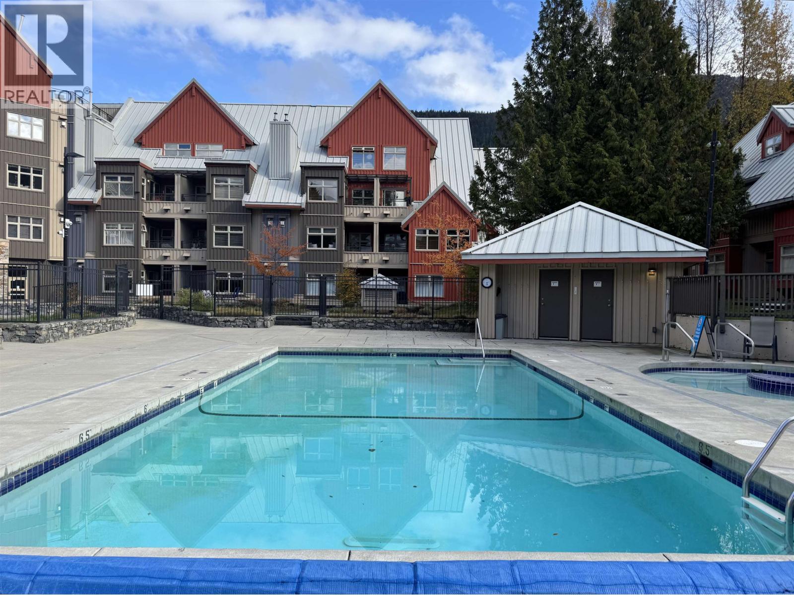 231 W7 2050 Lake Placid Road, Whistler, British Columbia  V8E 0A8 - Photo 11 - R3061591