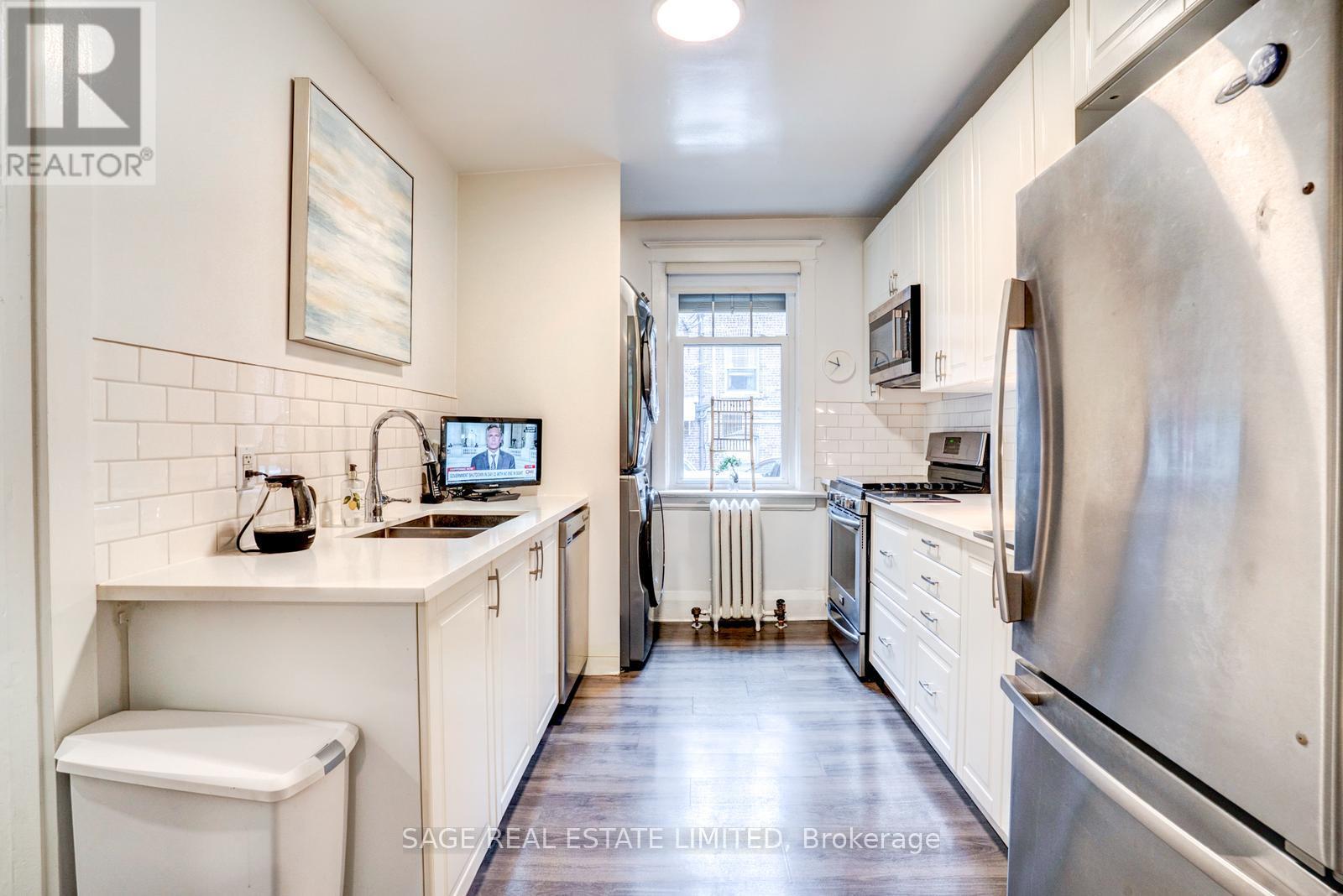 7 - 3 Lonsdale Road, Toronto, Ontario  M4V 2C8 - Photo 17 - C12481073