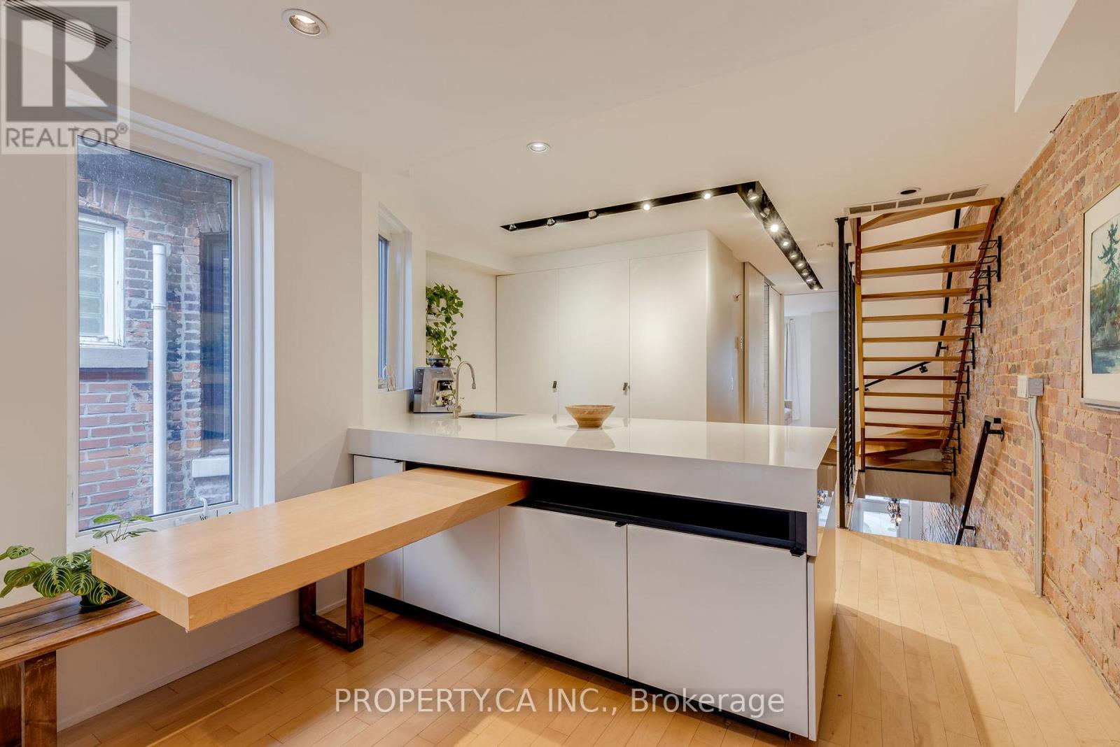 1 - 64 Dovercourt Road, Toronto, Ontario  M6J 3C3 - Photo 8 - C12481111