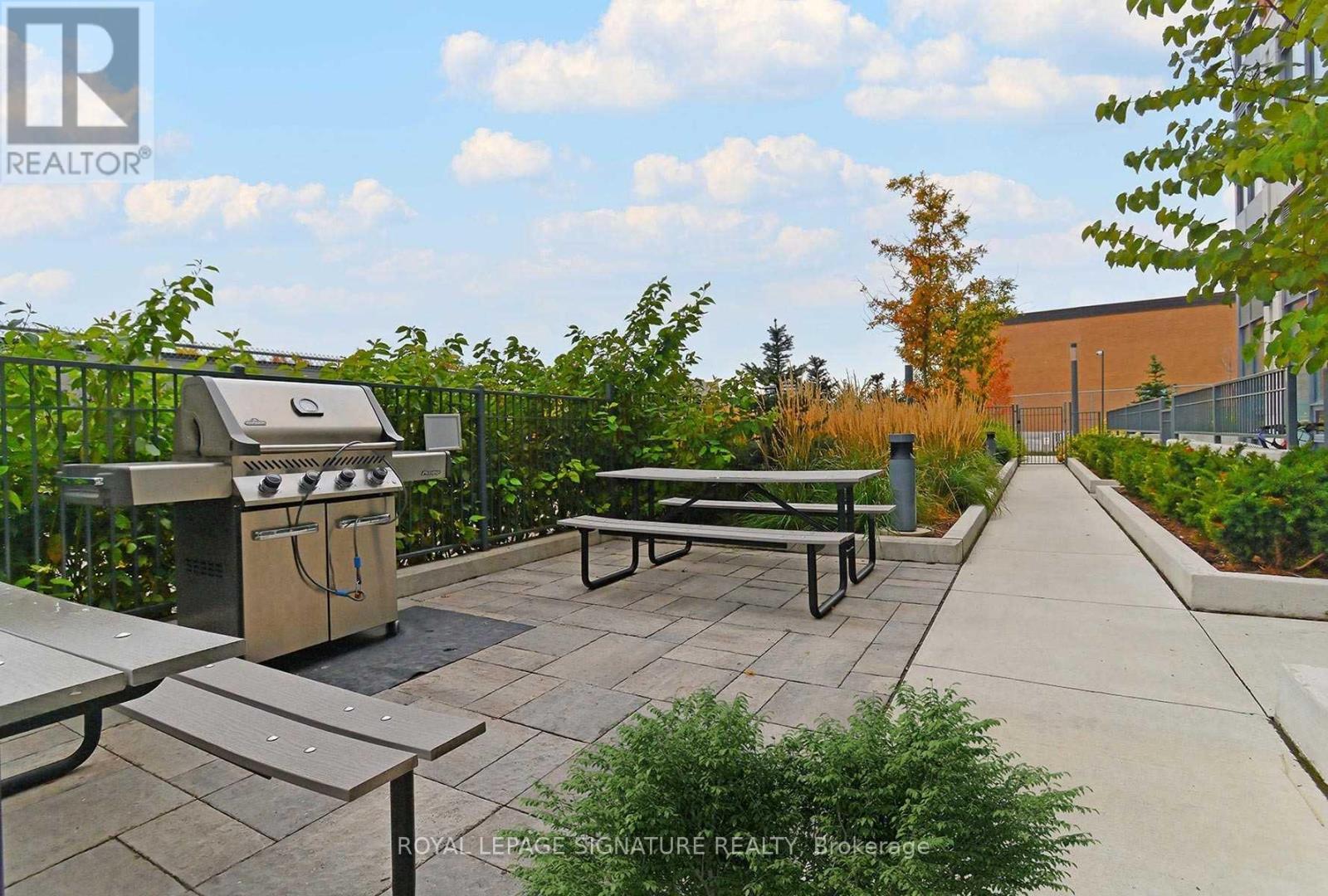 537 - 31 Tippett Road, Toronto, Ontario  M3H 0C8 - Photo 19 - C12481154