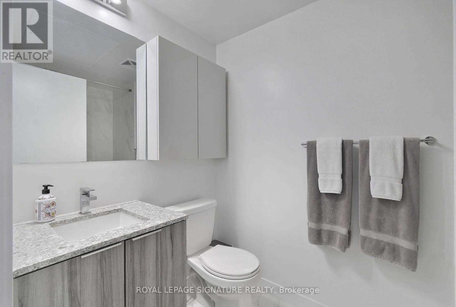 537 - 31 Tippett Road, Toronto, Ontario  M3H 0C8 - Photo 9 - C12481154