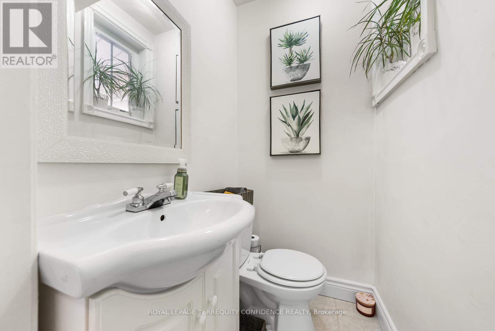 69 Nipigon Avenue, Toronto, Ontario  M2M 2V9 - Photo 18 - C12481164