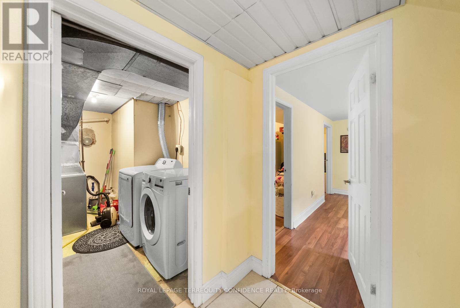 69 Nipigon Avenue, Toronto, Ontario  M2M 2V9 - Photo 23 - C12481164