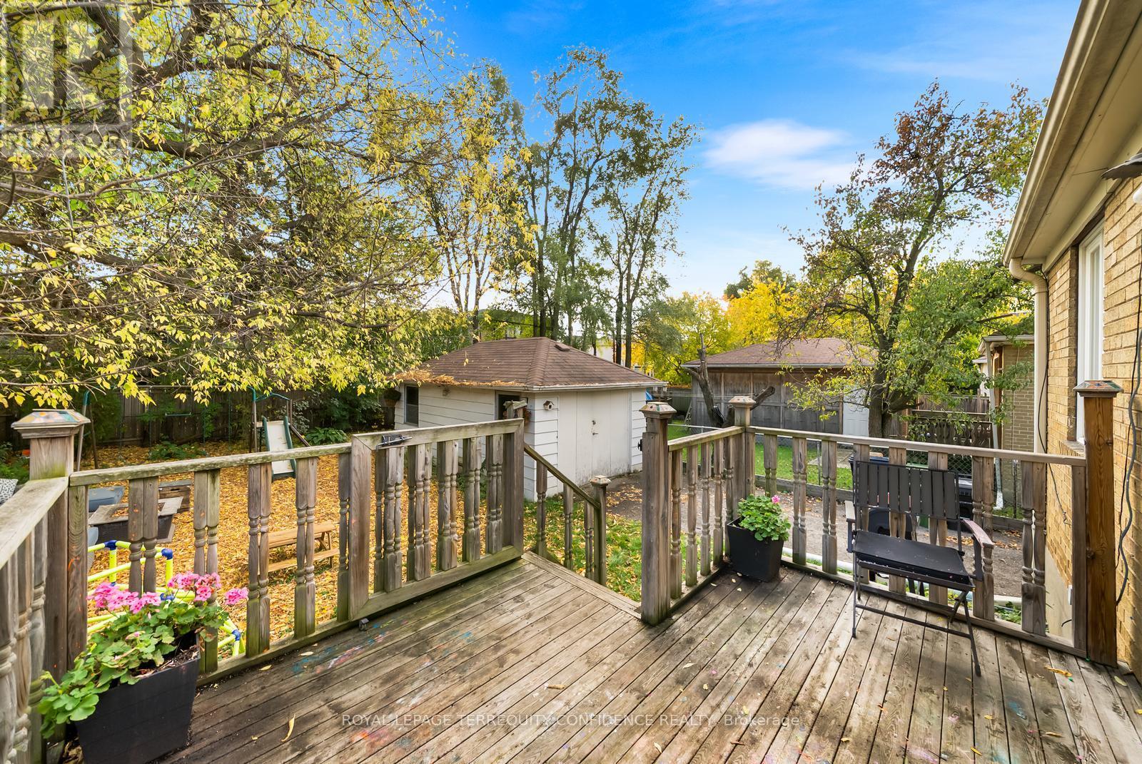 69 Nipigon Avenue, Toronto, Ontario  M2M 2V9 - Photo 27 - C12481164
