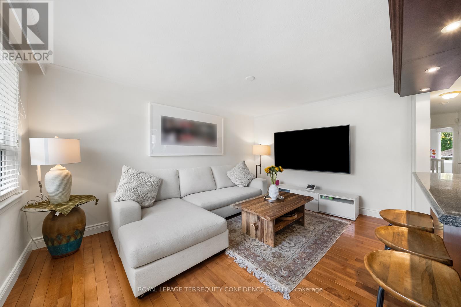 69 Nipigon Avenue, Toronto, Ontario  M2M 2V9 - Photo 9 - C12481164