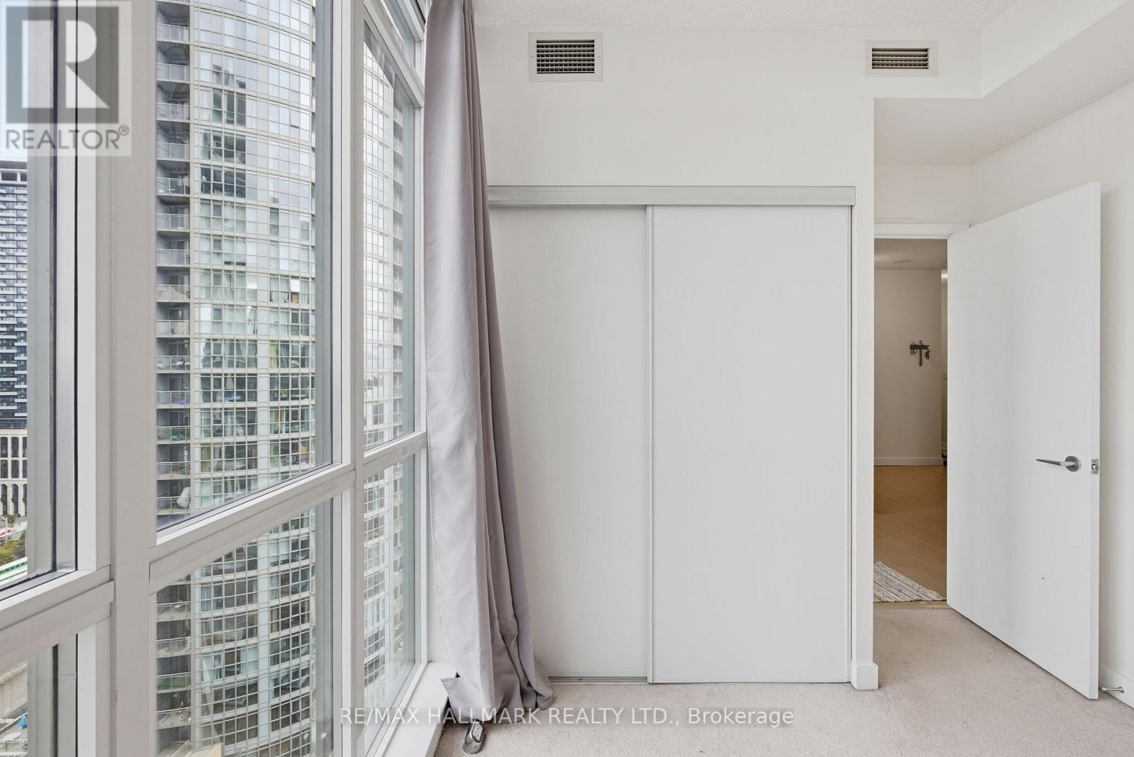2306 - 151 Dan Leckie Way, Toronto, Ontario  M5V 4A9 - Photo 12 - C12481170