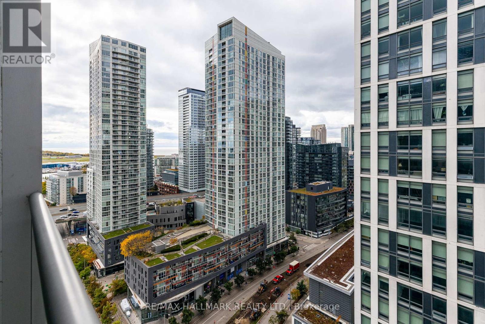 2306 - 151 Dan Leckie Way, Toronto, Ontario  M5V 4A9 - Photo 20 - C12481170