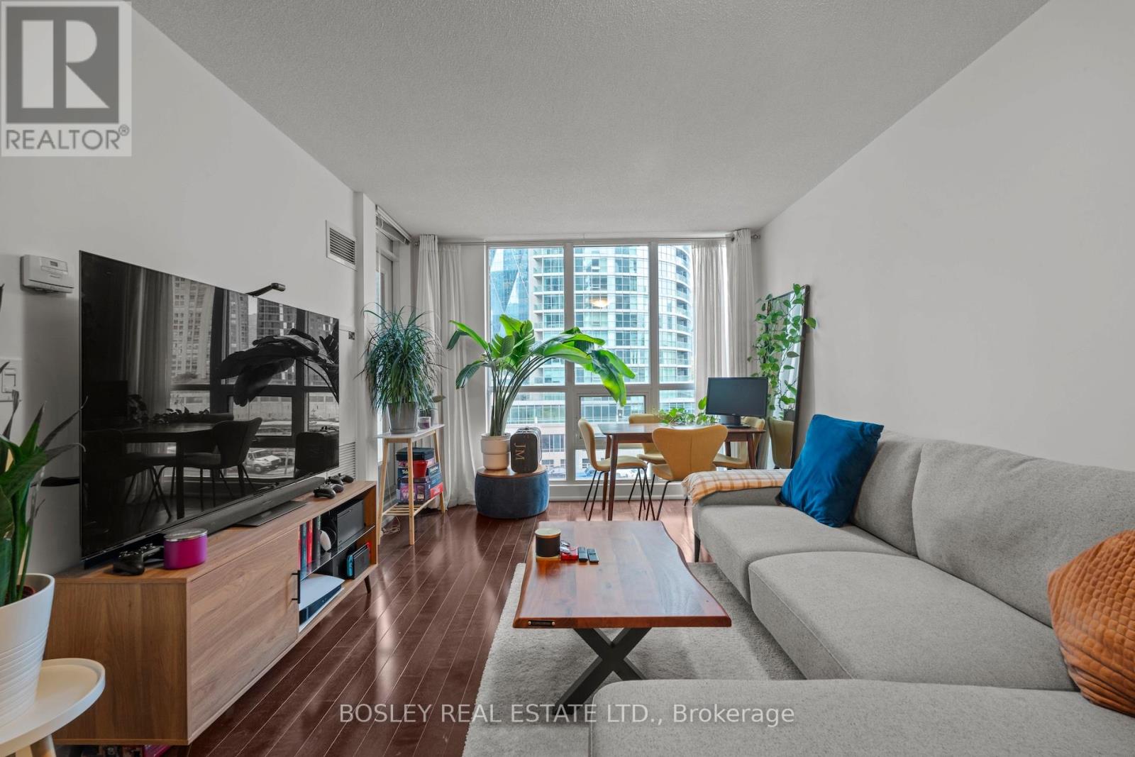 804 - 16 Yonge Street, Toronto, Ontario  M5E 2A1 - Photo 1 - C12479344