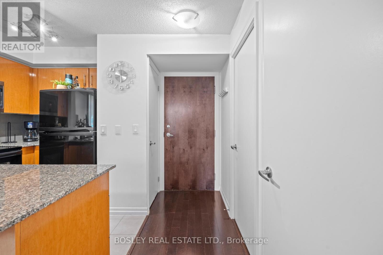 804 - 16 Yonge Street, Toronto, Ontario  M5E 2A1 - Photo 7 - C12479344
