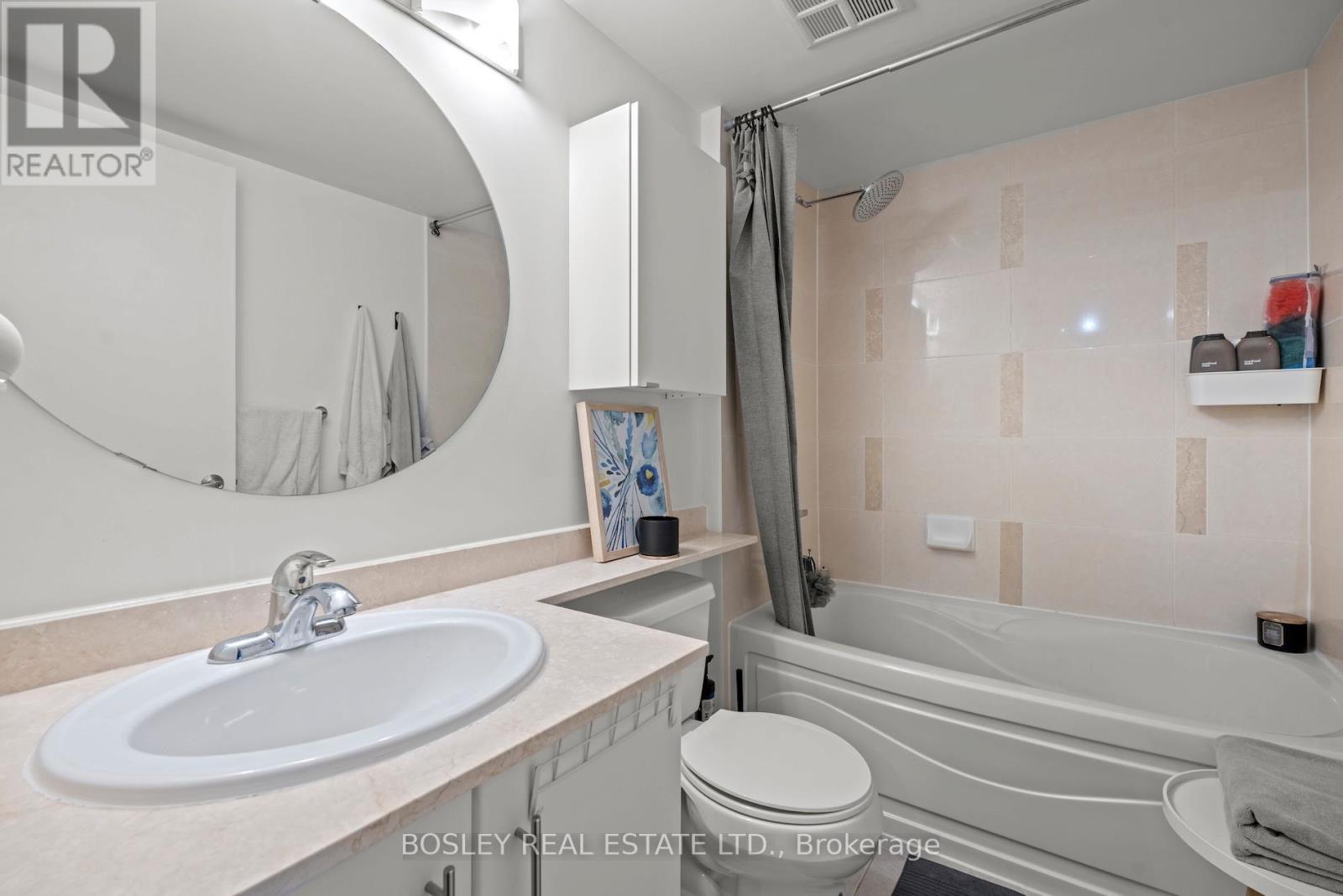 804 - 16 Yonge Street, Toronto, Ontario  M5E 2A1 - Photo 8 - C12479344