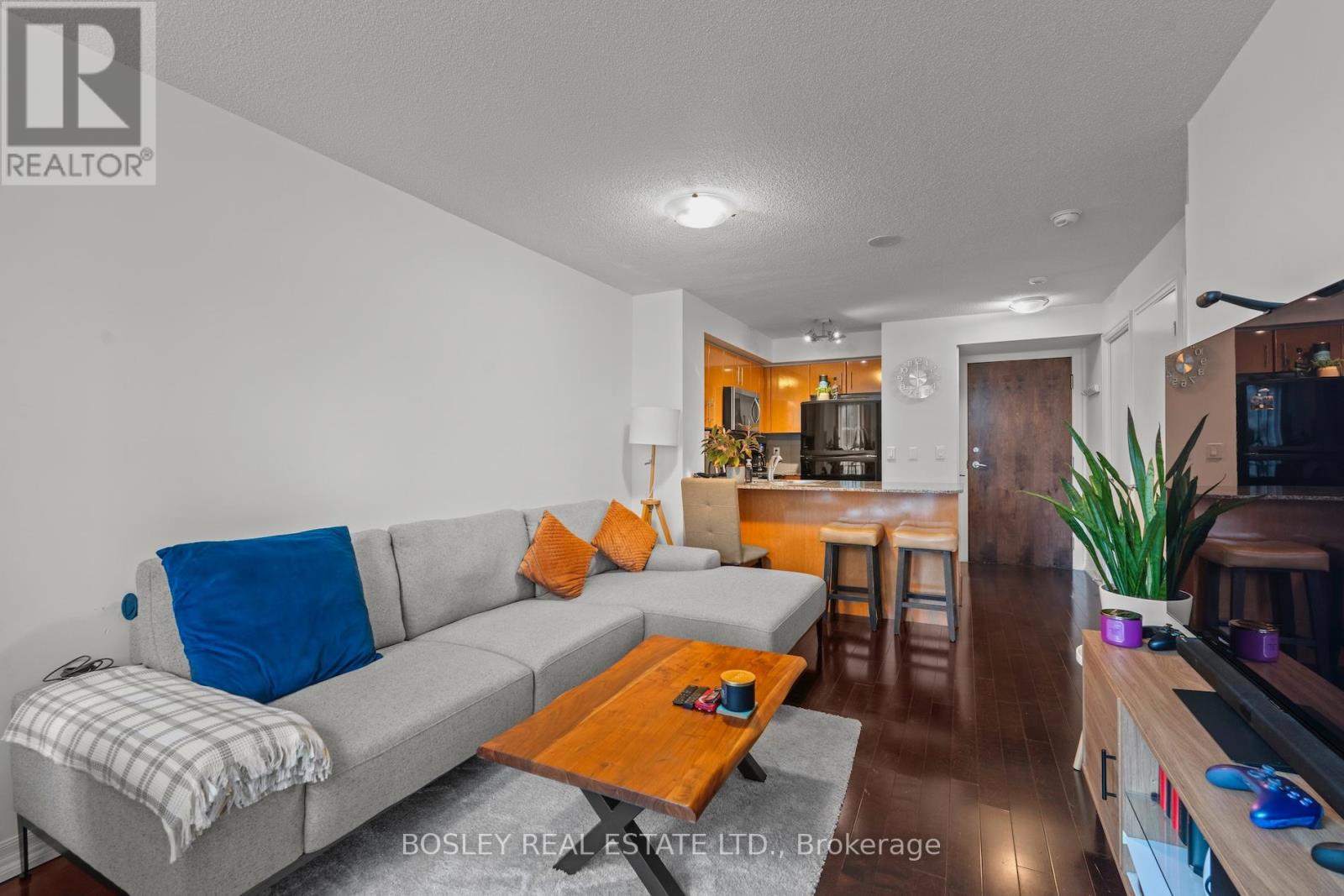 804 - 16 Yonge Street, Toronto, Ontario  M5E 2A1 - Photo 3 - C12479344