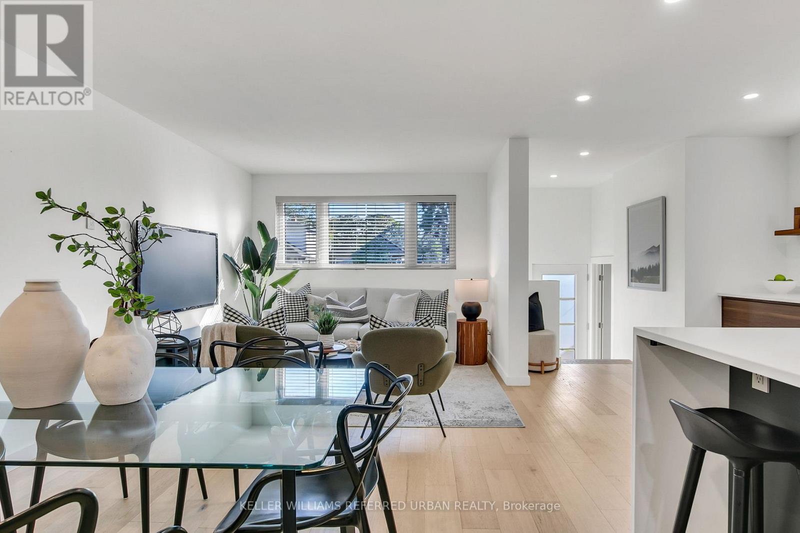 106 Leyton Avenue, Toronto, Ontario  M1L 3T8 - Photo 18 - E12481095