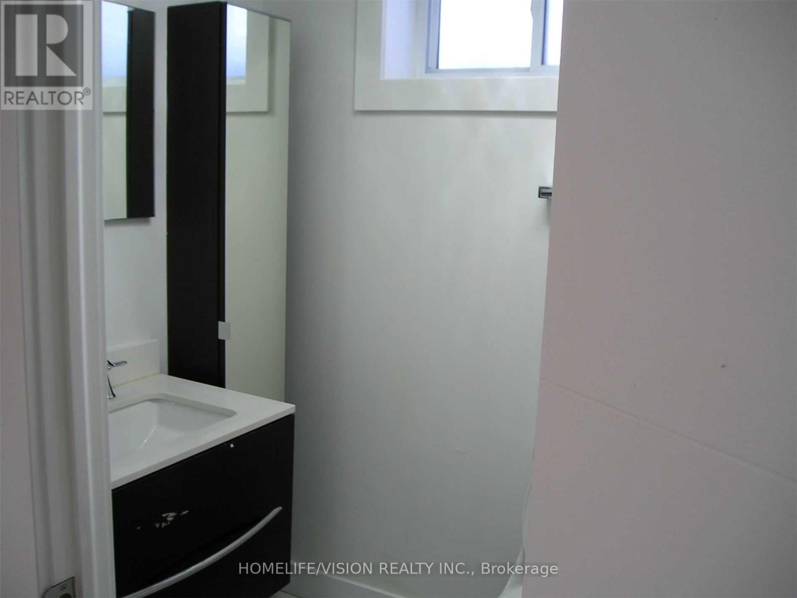Lower - 25 Arbutus Crescent, Toronto, Ontario  M1P 1W8 - Photo 11 - E12481104