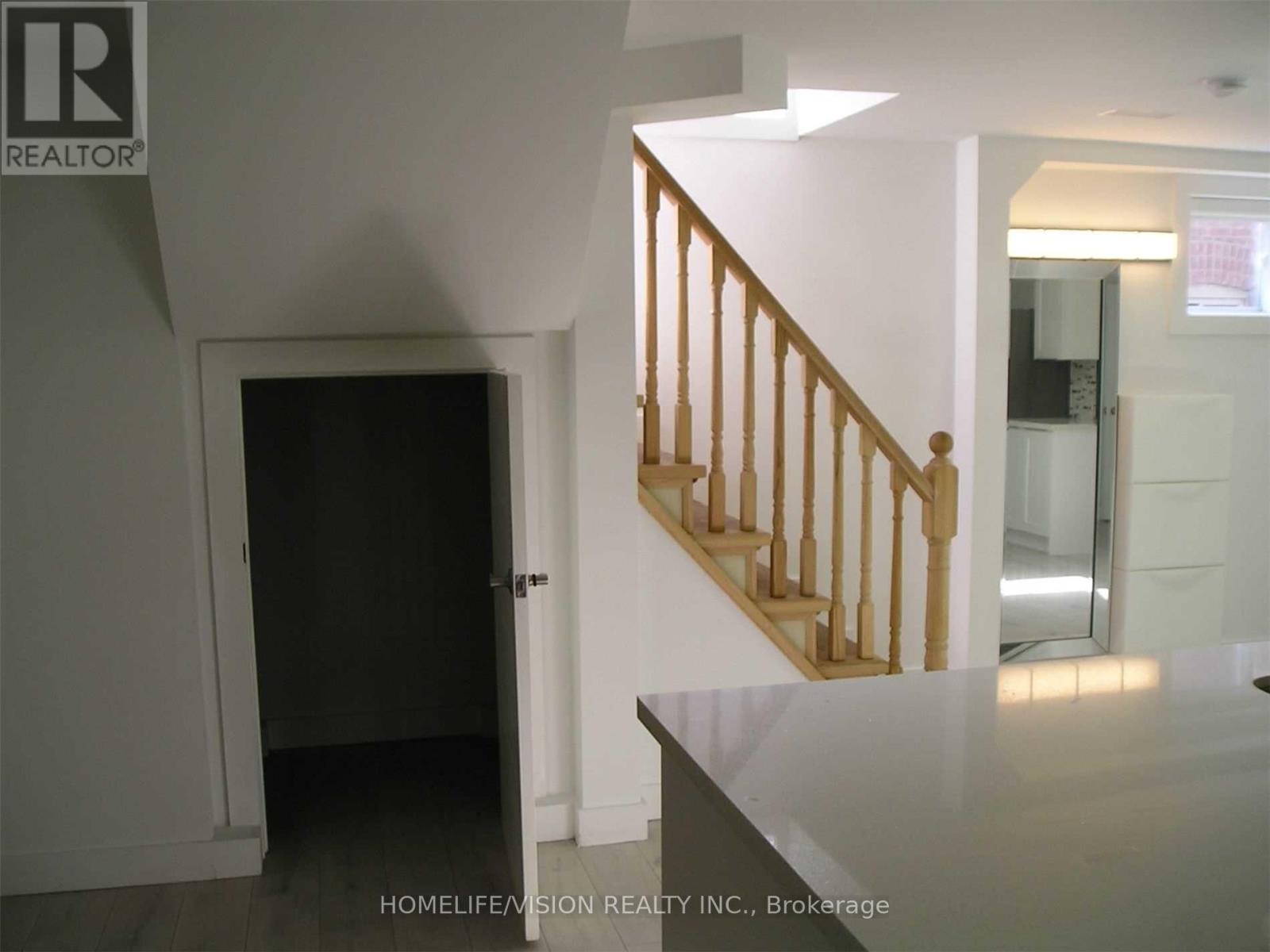 Lower - 25 Arbutus Crescent, Toronto, Ontario  M1P 1W8 - Photo 21 - E12481104