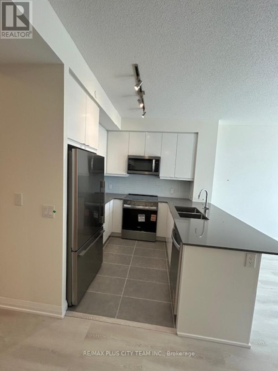 709 - 3260 Sheppard Avenue E, Toronto, Ontario  M1T 3K3 - Photo 7 - E12481135